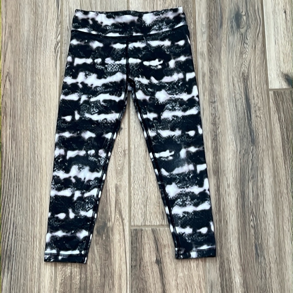 Jumping Beans Active Leggings Size 5